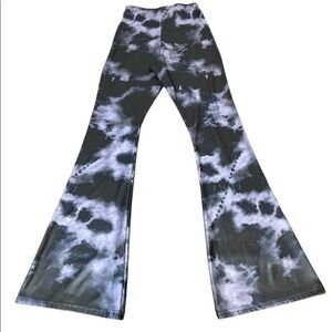 Topshop pant petite Lighting Tie Dye Bell Bottom Leggings Size 2